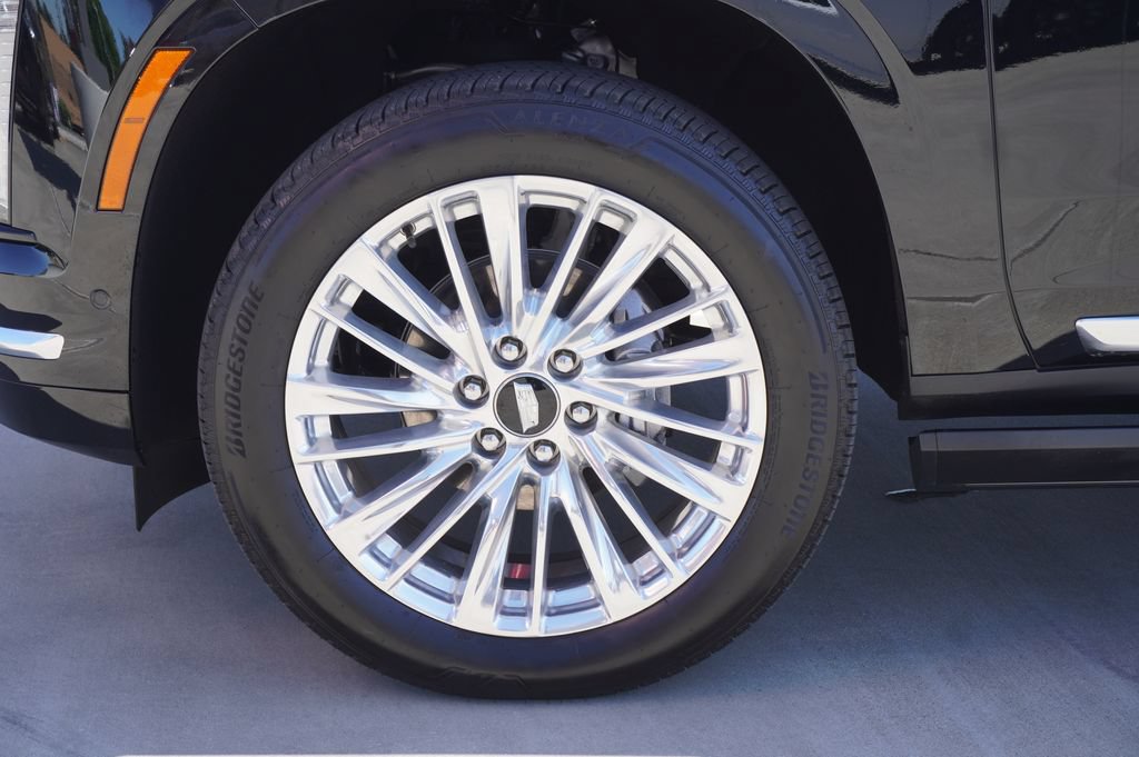 Used 2026 Cadillac Escalade Luxury RWD image 27