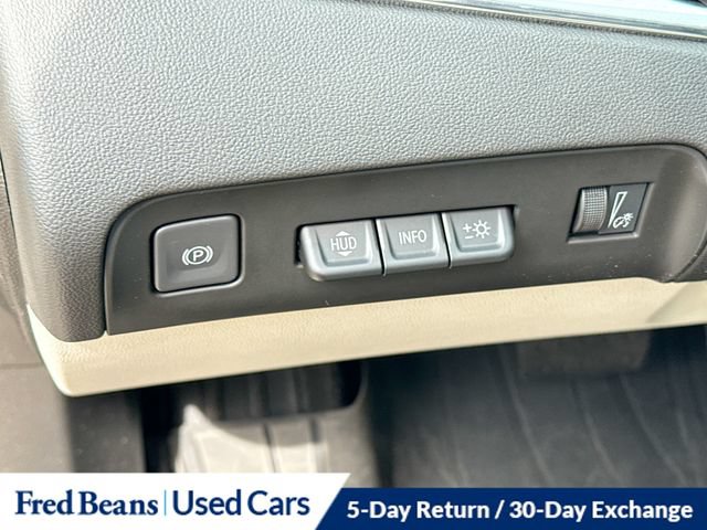 Used 2024 Buick Enclave Avenir w/ Avenir Technology Package AWD/4WD image 15