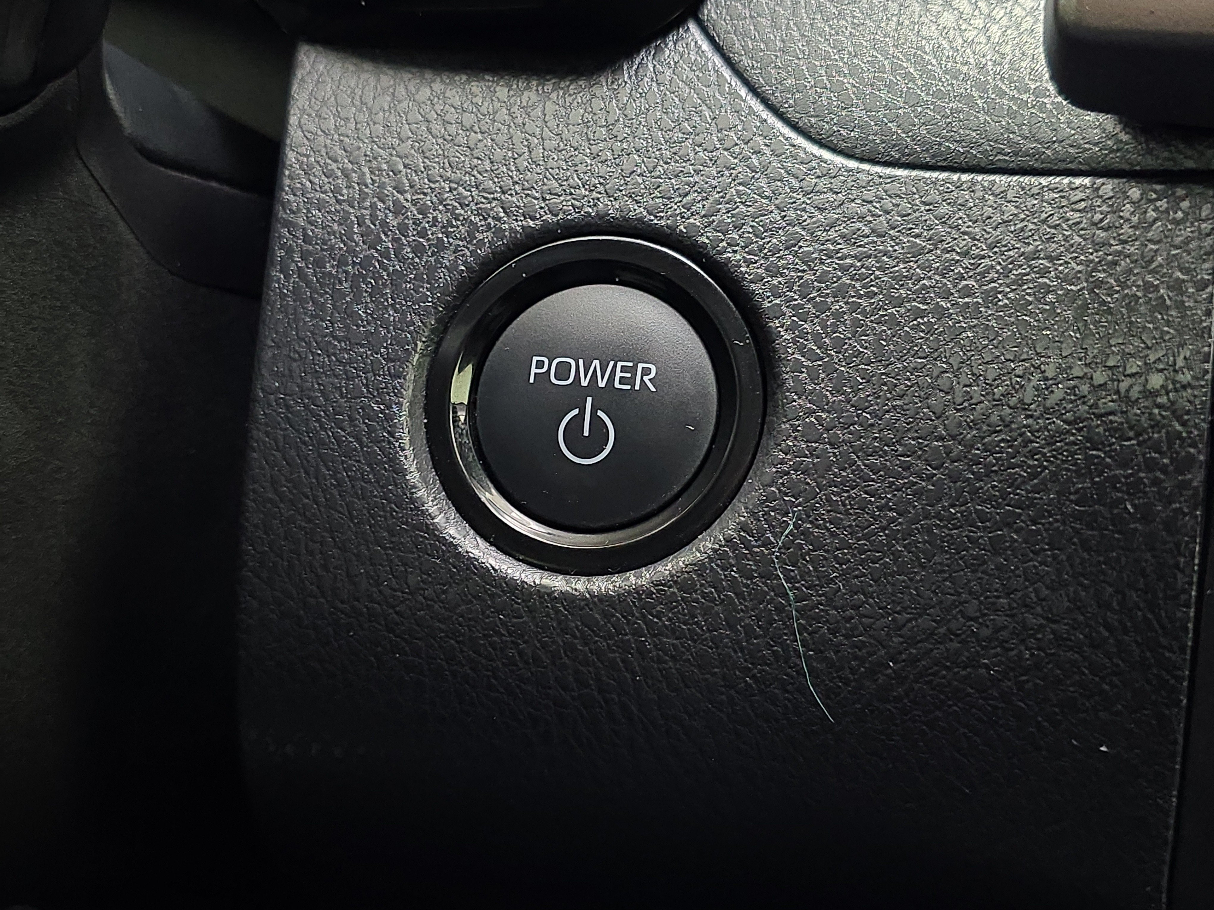 Used 2025 Toyota Camry LE FWD image 27