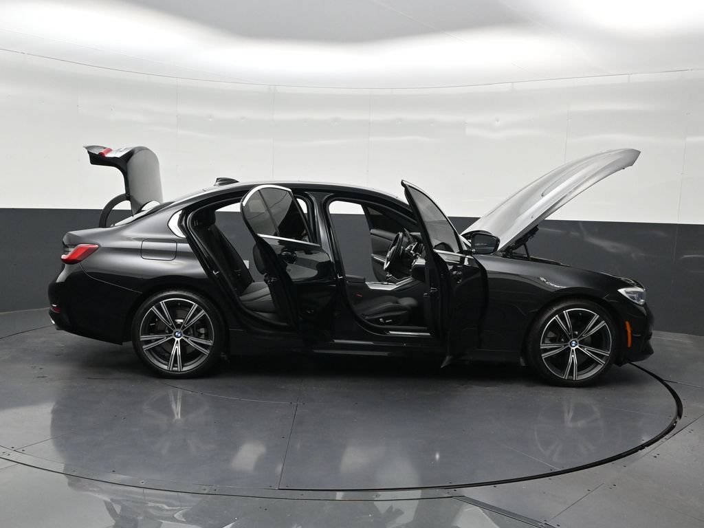 Used 2021 BMW 330i Sedan w/ Premium Package RWD image 32