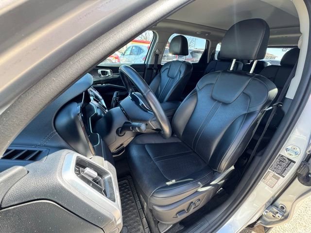 Used 2021 Kia Sorento SX FWD image 9