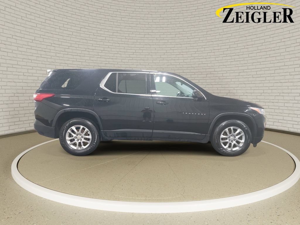 Used 2020 Chevrolet Traverse LS w/ LPO, Floor Liner Package AWD/4WD image 4