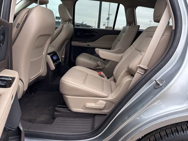 Used 2024 Lincoln Aviator Reserve w/ Jet Package image 15