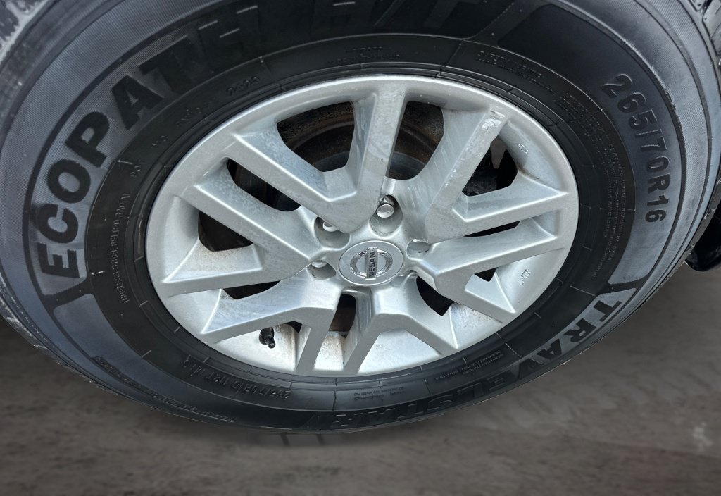 Used 2015 Nissan Frontier SV RWD image 16
