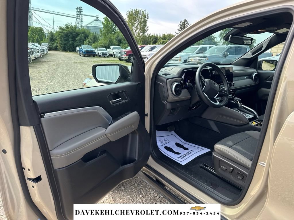 Used 2024 Chevrolet Colorado ZR2 AWD/4WD image 13