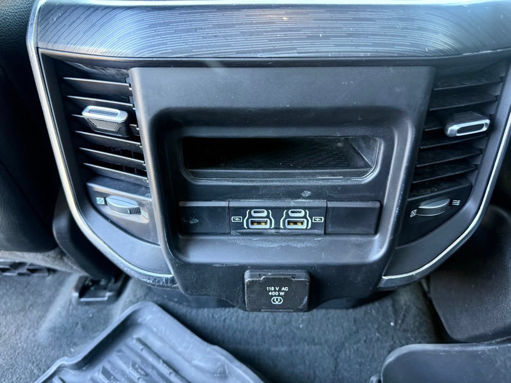 Used 2023 RAM 1500 Laramie AWD/4WD image 40