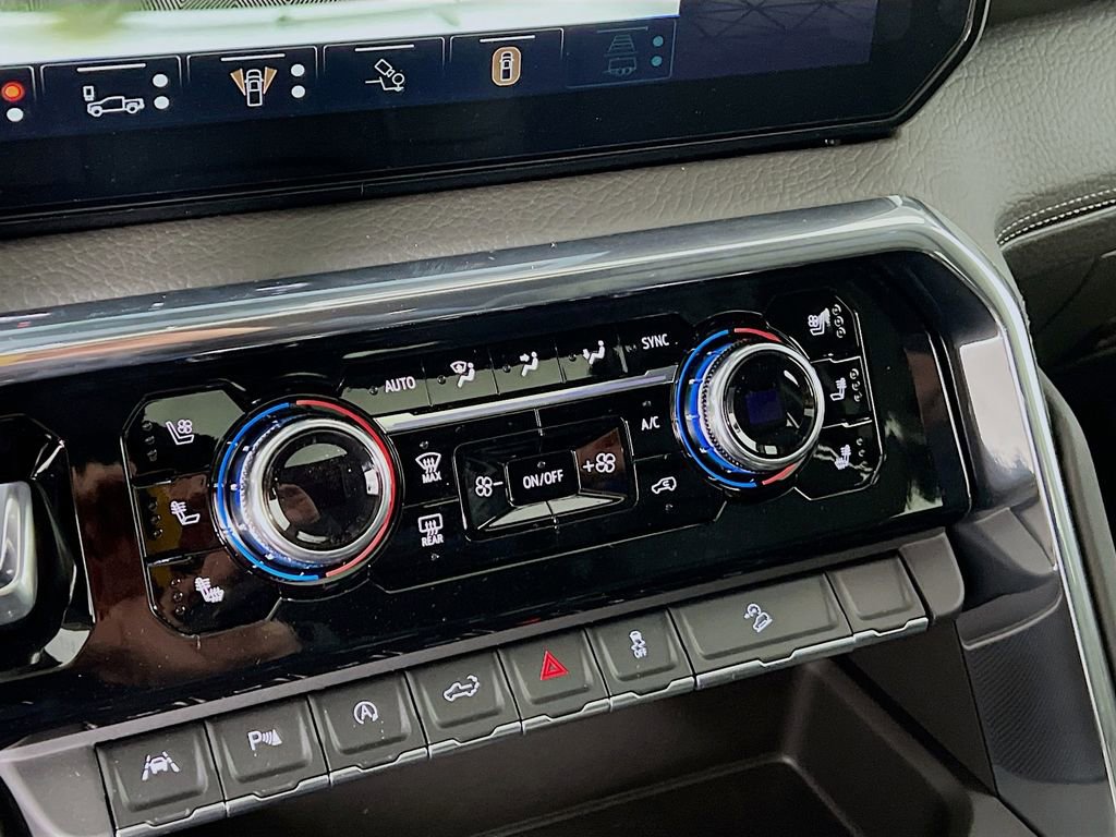 New 2026 GMC Sierra 1500 Denali w/ Denali Reserve Package image 14