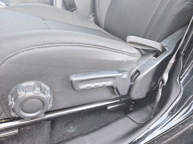 Used 2022 Jeep Wrangler Unlimited Sport w/ Sun And Sound Package AWD/4WD image 12