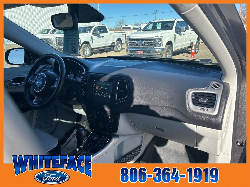 Used 2019 Jeep Compass Latitude w/ Safety & Security Group image 42