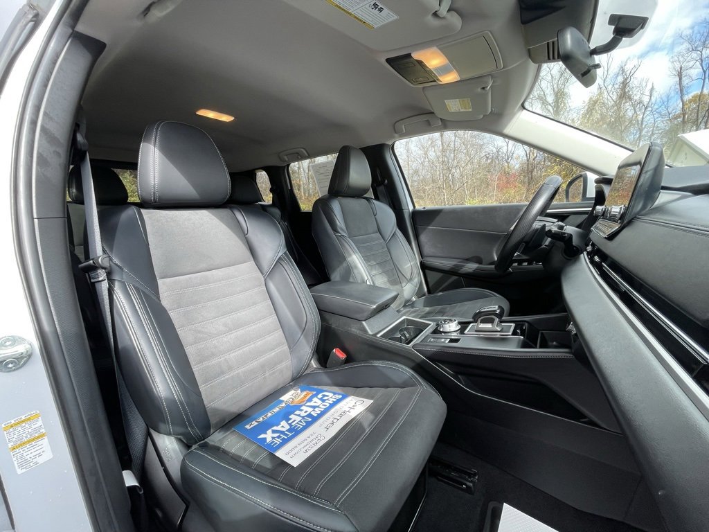 Used 2024 Mitsubishi Outlander SE image 12