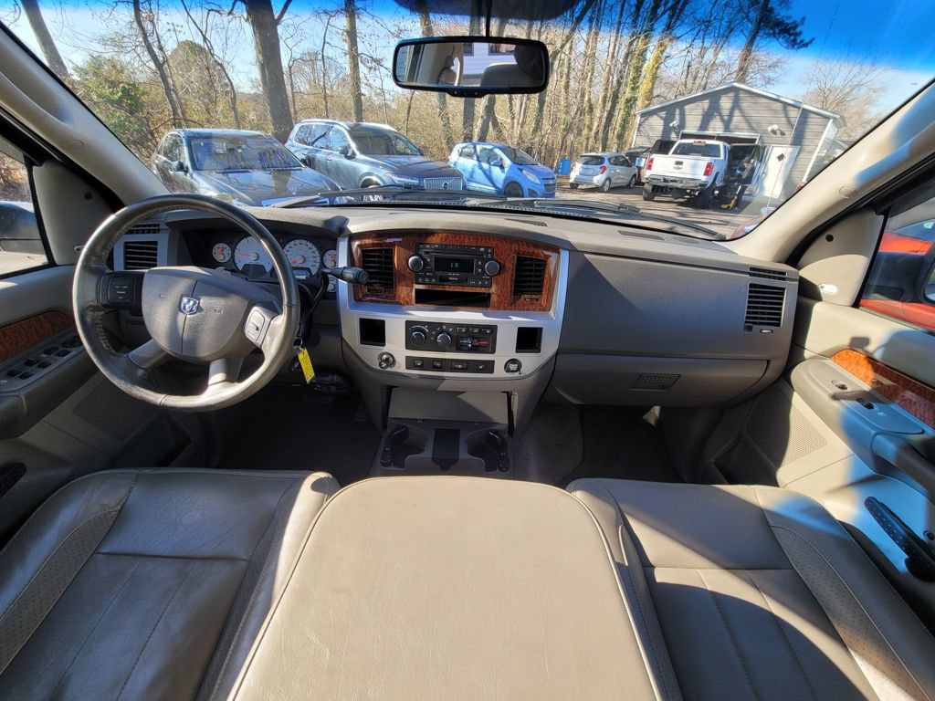 Used 2007 Dodge Ram 2500 Truck Laramie RWD image 16