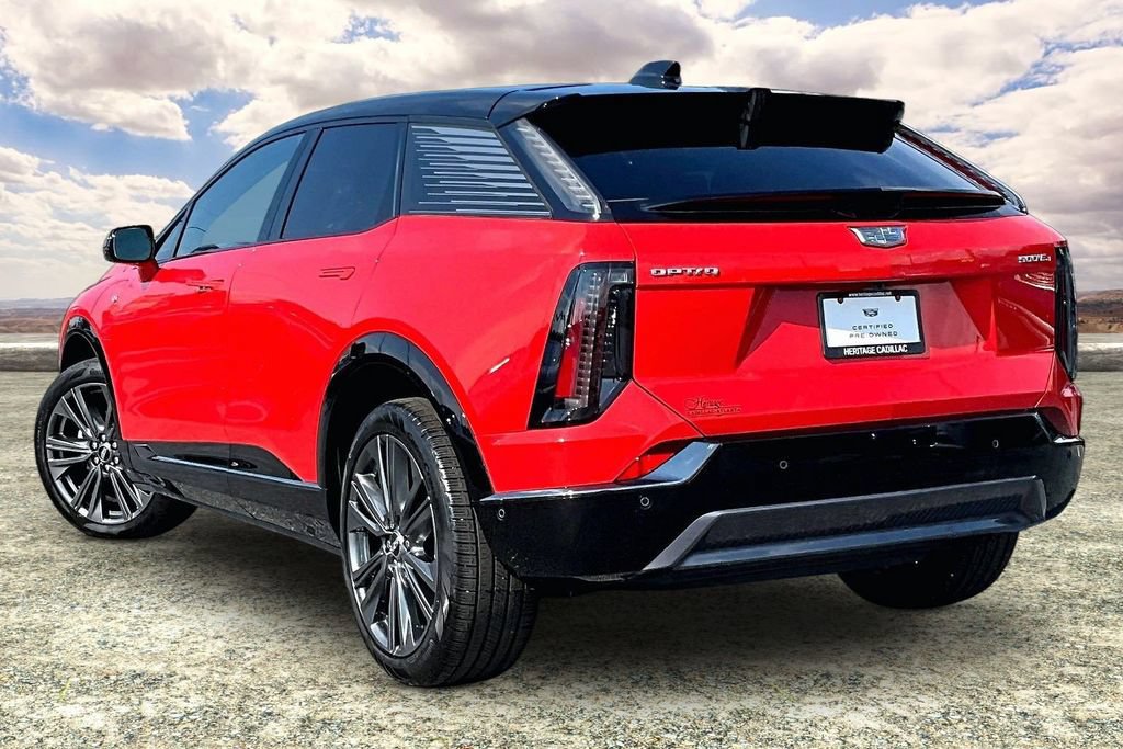 Used 2025 Cadillac Optiq Sport 2 AWD/4WD image 4