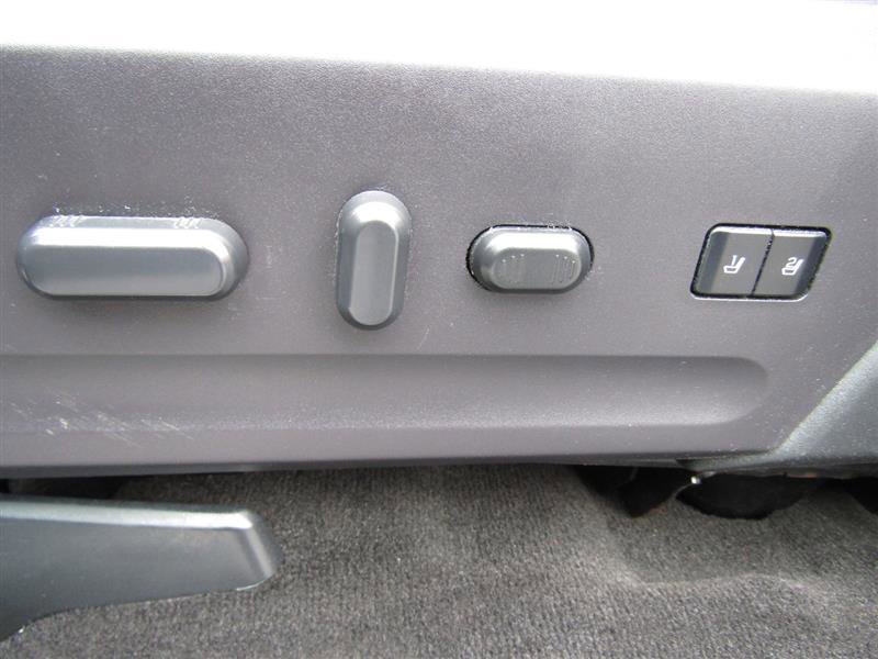 Used 2015 Ford Expedition Platinum image 12