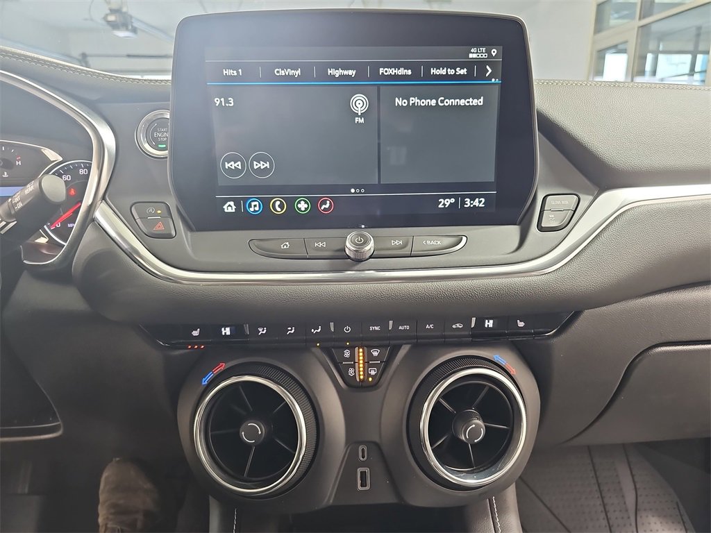 Certified 2023 Chevrolet Blazer LT w/ LPO, Floor Liner Package image 27