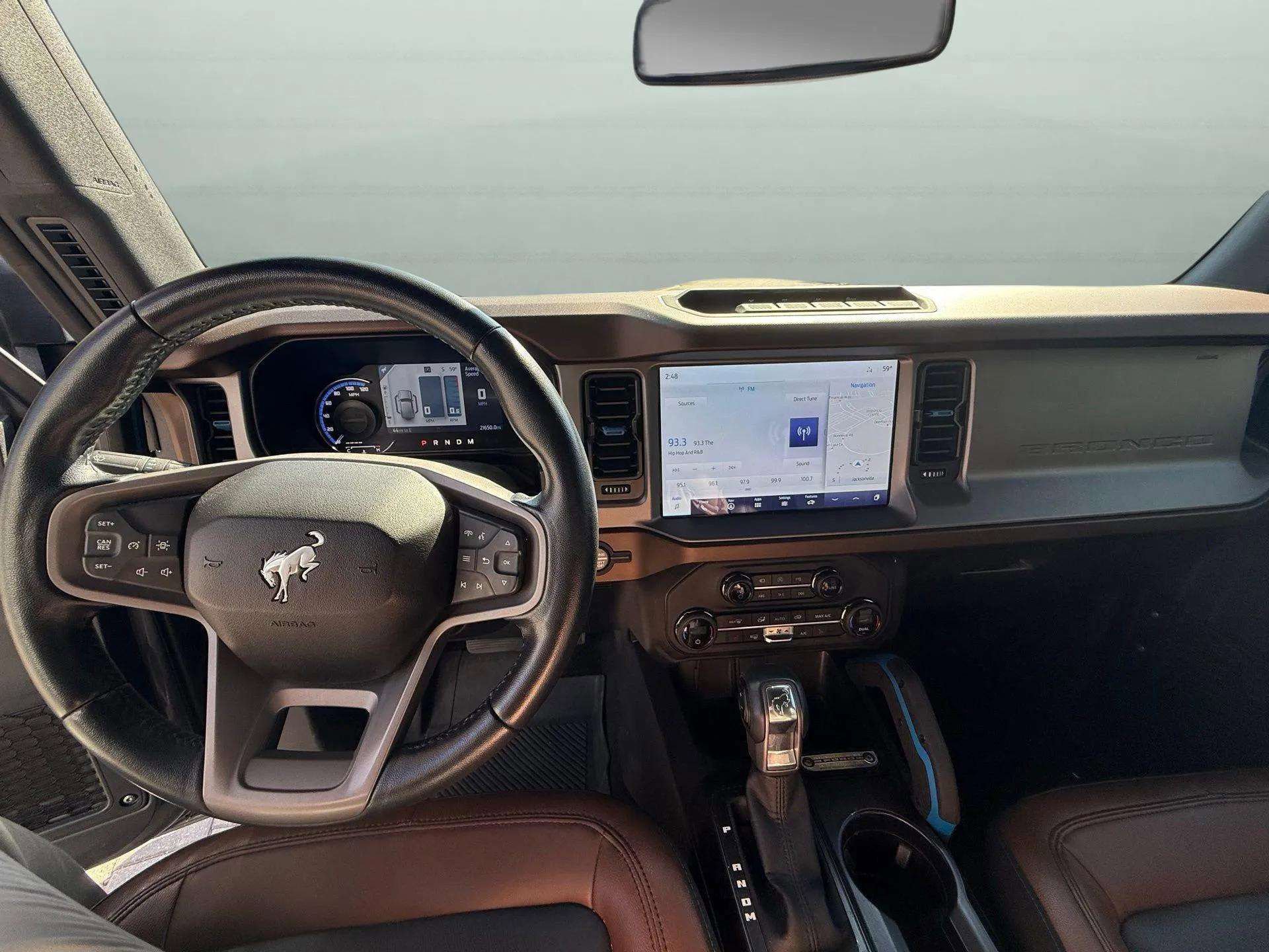 Used 2023 Ford Bronco Outer Banks w/ Sasquatch Package image 36