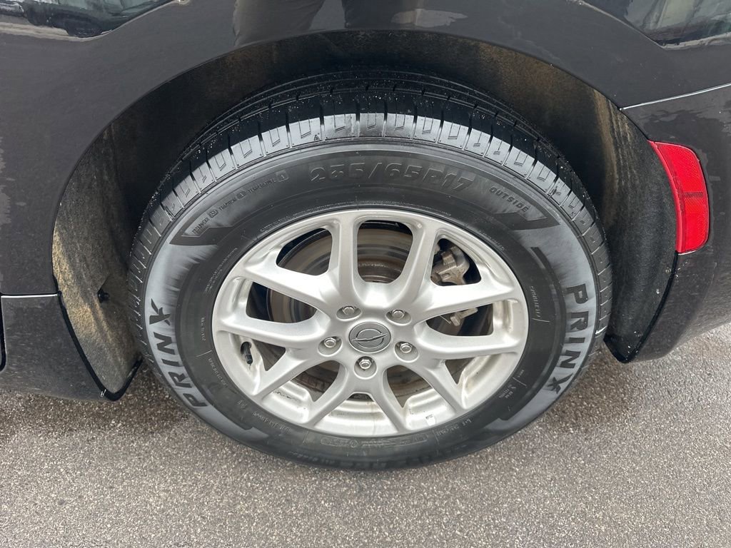 Used 2024 Chrysler Pacifica Touring-L image 34