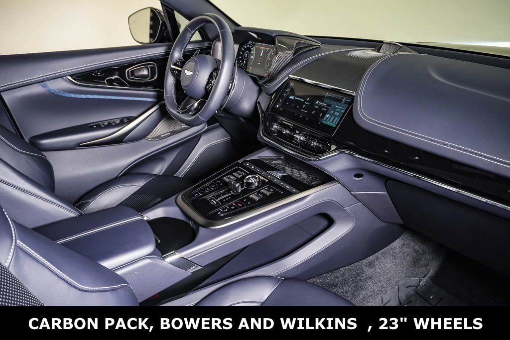 Used 2025 Aston Martin DBX 707 image 17