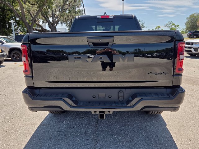 New 2026 RAM 1500 Express AWD/4WD image 7