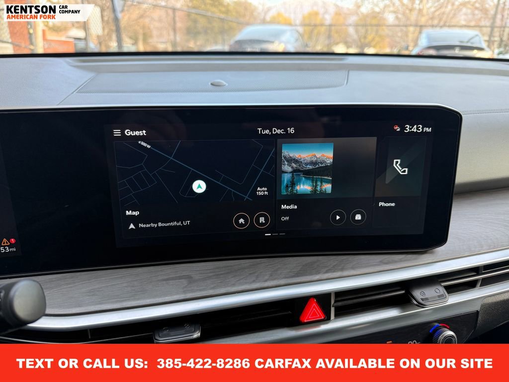 Used 2025 Kia Sorento SX Prestige w/ Sage Leather Package image 30