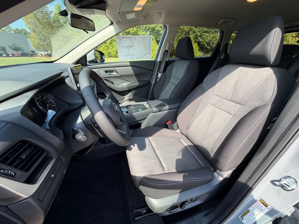 New 2026 Nissan Rogue SV w/ Cold Weather Package FWD image 11