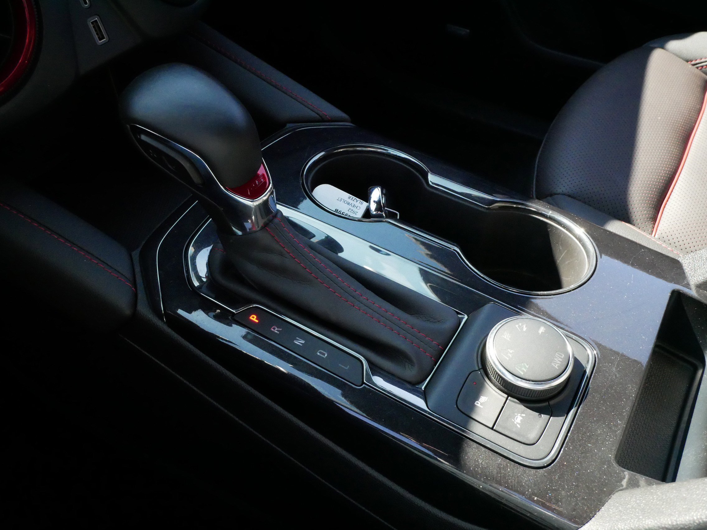 Used 2022 Chevrolet Blazer RS w/ Enhanced Convenience Package image 24