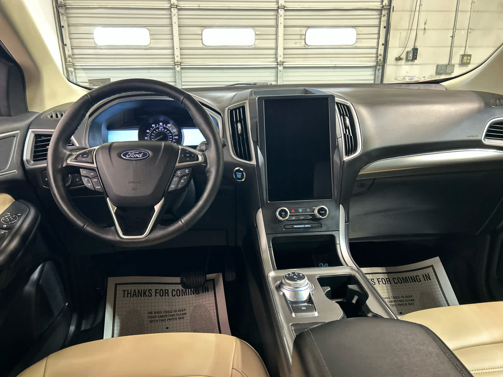 Used 2022 Ford Edge SEL w/ Convenience Package AWD/4WD image 4