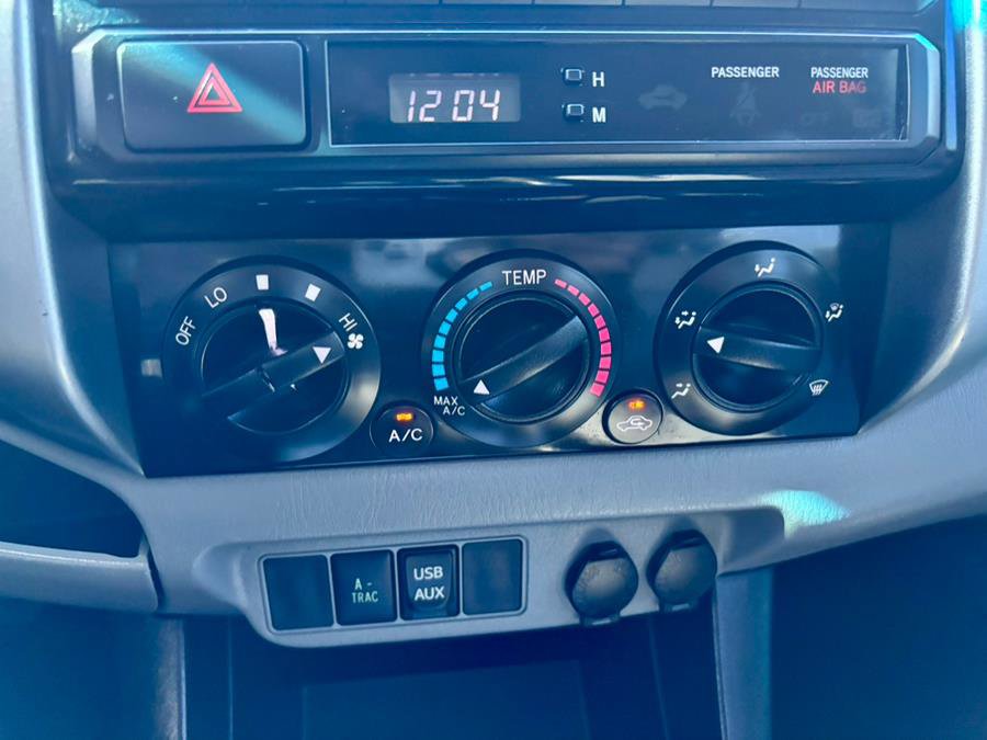 Used 2012 Toyota Tacoma 4x4 Double Cab image 21