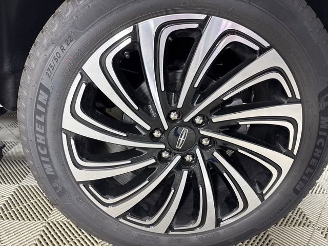 New 2025 Lincoln Navigator L Black Label image 38