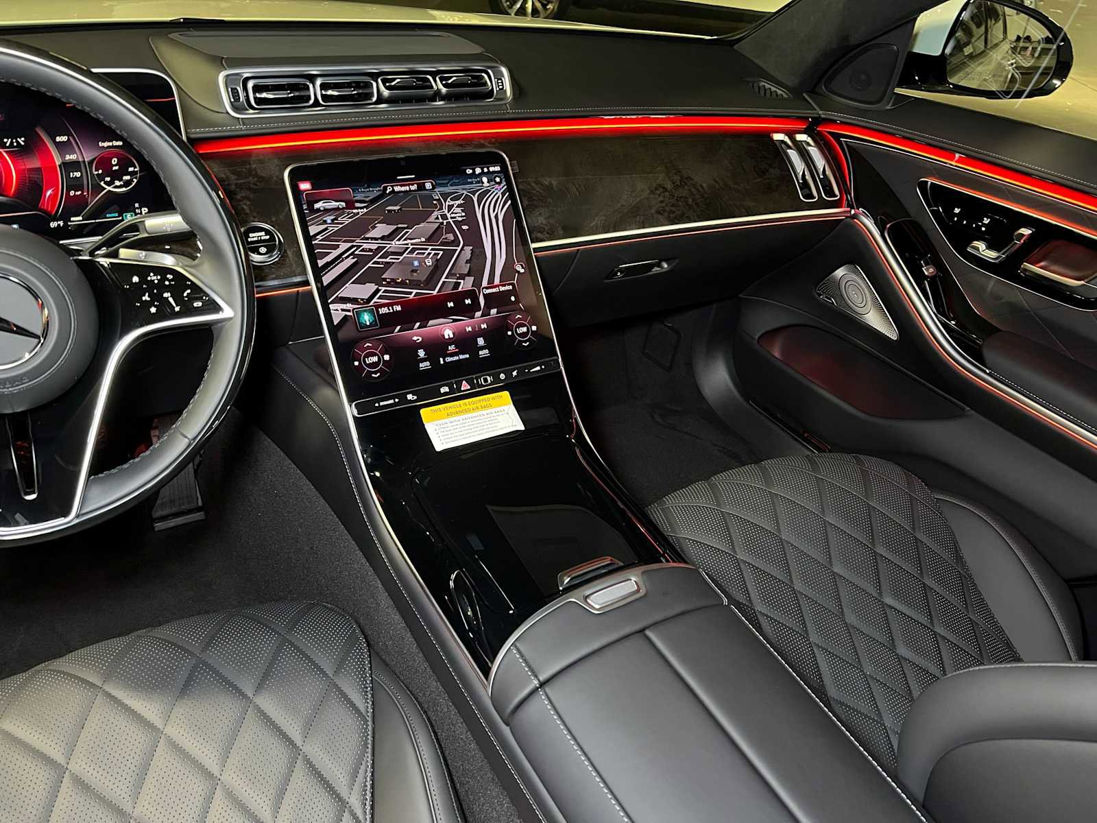 New 2025 Mercedes-Benz S 580 4MATIC Sedan image 44