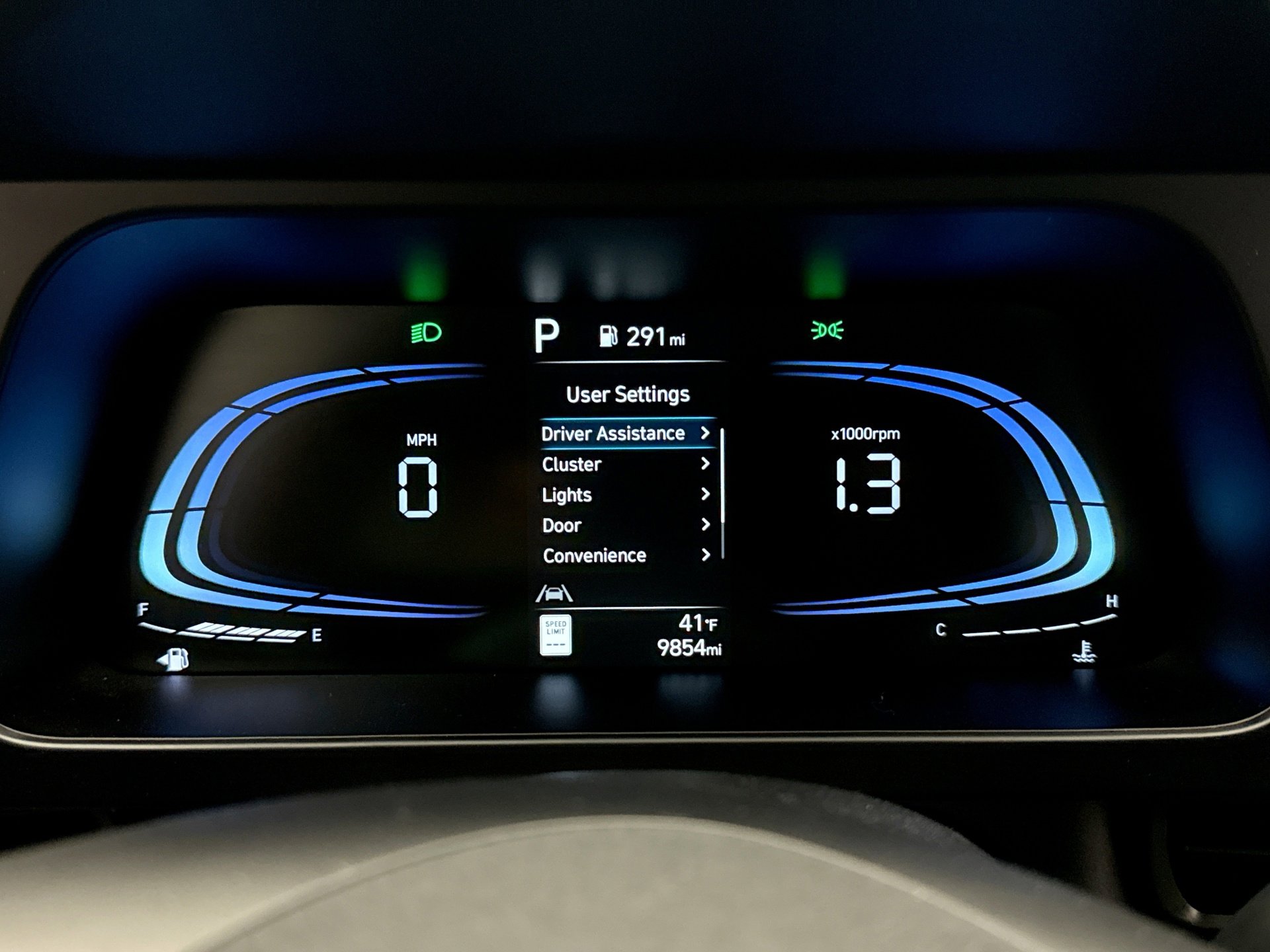 Used 2025 Hyundai Elantra Sport image 13