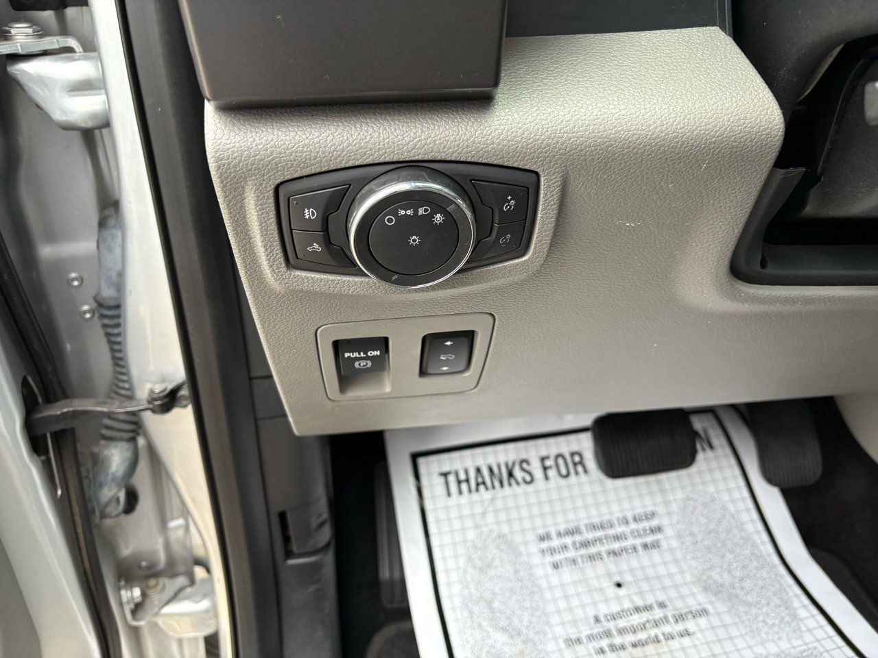 Used 2018 Ford F150 XLT w/ Equipment Group 302A Luxury image 15