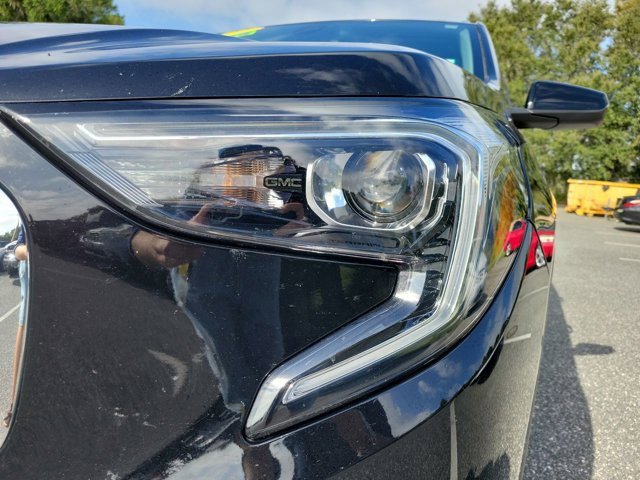 Used 2021 GMC Terrain SLT w/ Infotainment Package II image 16