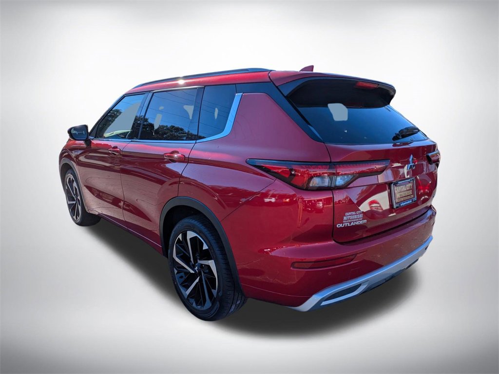 Used 2024 Mitsubishi Outlander SEL image 6