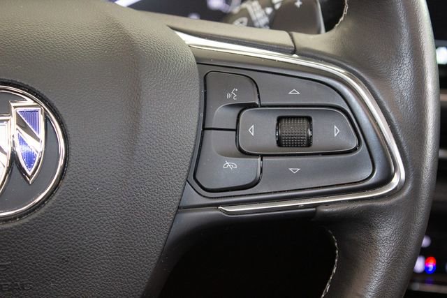 Used 2023 Buick Envision Avenir image 25