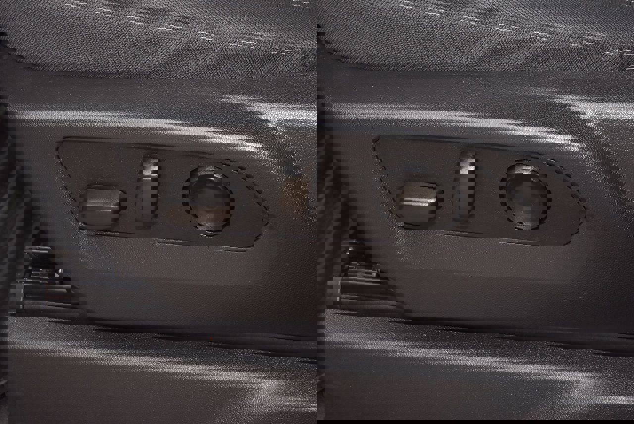 Used 2025 Chevrolet Silverado 1500 Custom Trail Boss image 33