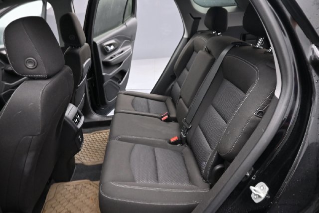 Used 2023 GMC Terrain SLE AWD/4WD image 11