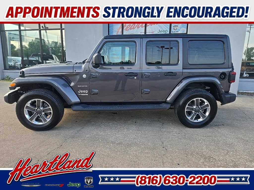 Used 2018 Jeep Wrangler Unlimited Sahara AWD/4WD image 5