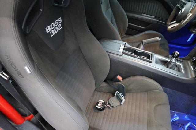 Used 2013 Ford Mustang Boss 302 w/ Boss 302 Accessory Pkg image 72