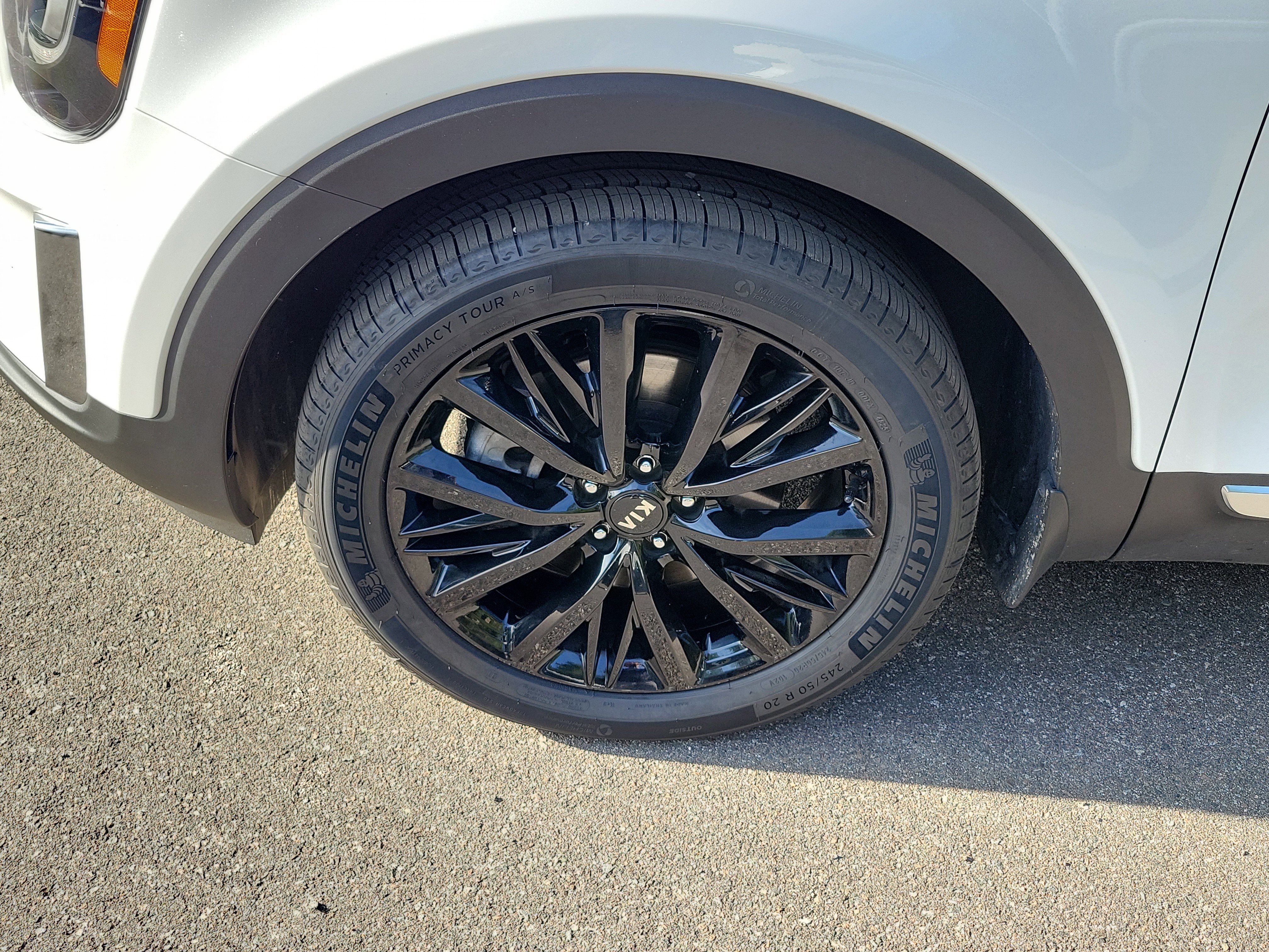 Used 2021 Kia Telluride SX w/ SX Prestige Package image 41