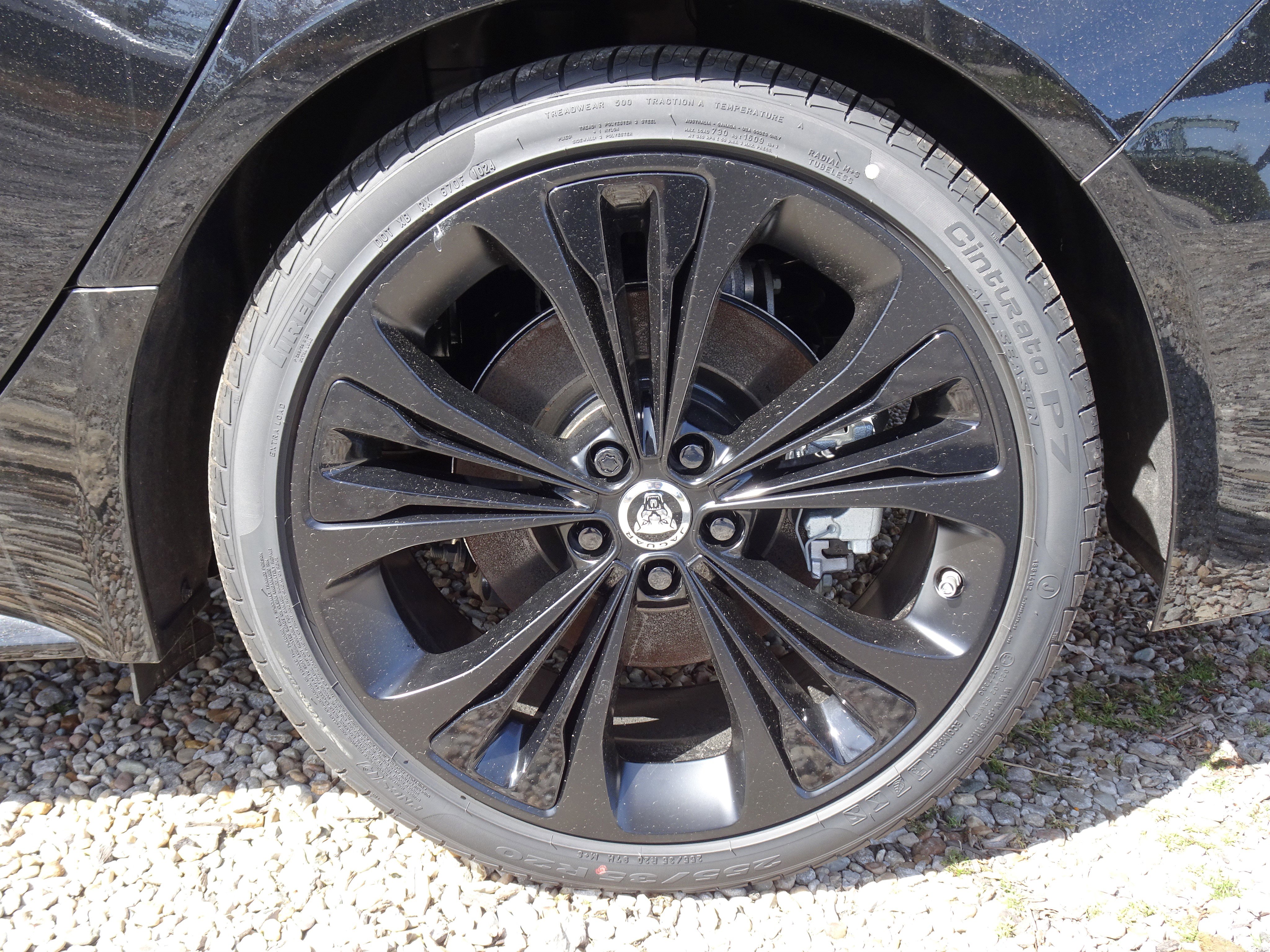 New 2024 Jaguar XF R-Dynamic SE image 14