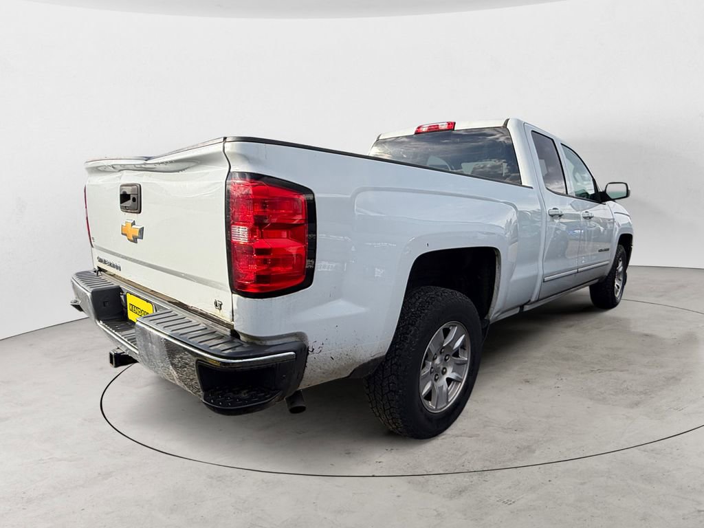 Used 2018 Chevrolet Silverado 1500 LT image 3