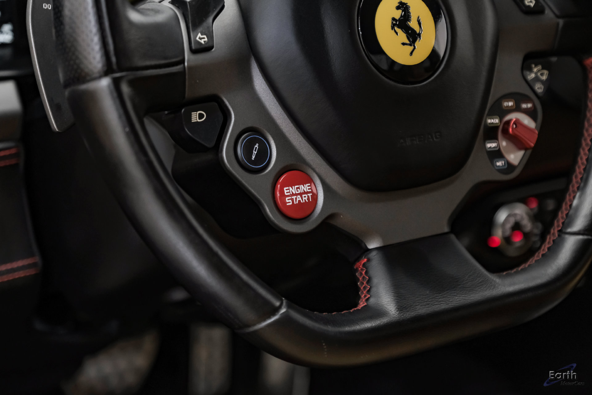 Used 2014 Ferrari 458 Italia Coupe RWD image 54