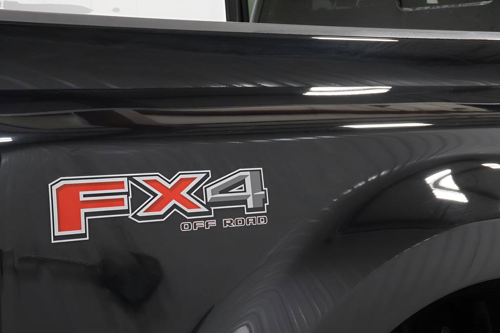 Used 2025 Ford F450 Platinum w/ FX4 Off-Road Package AWD/4WD image 34