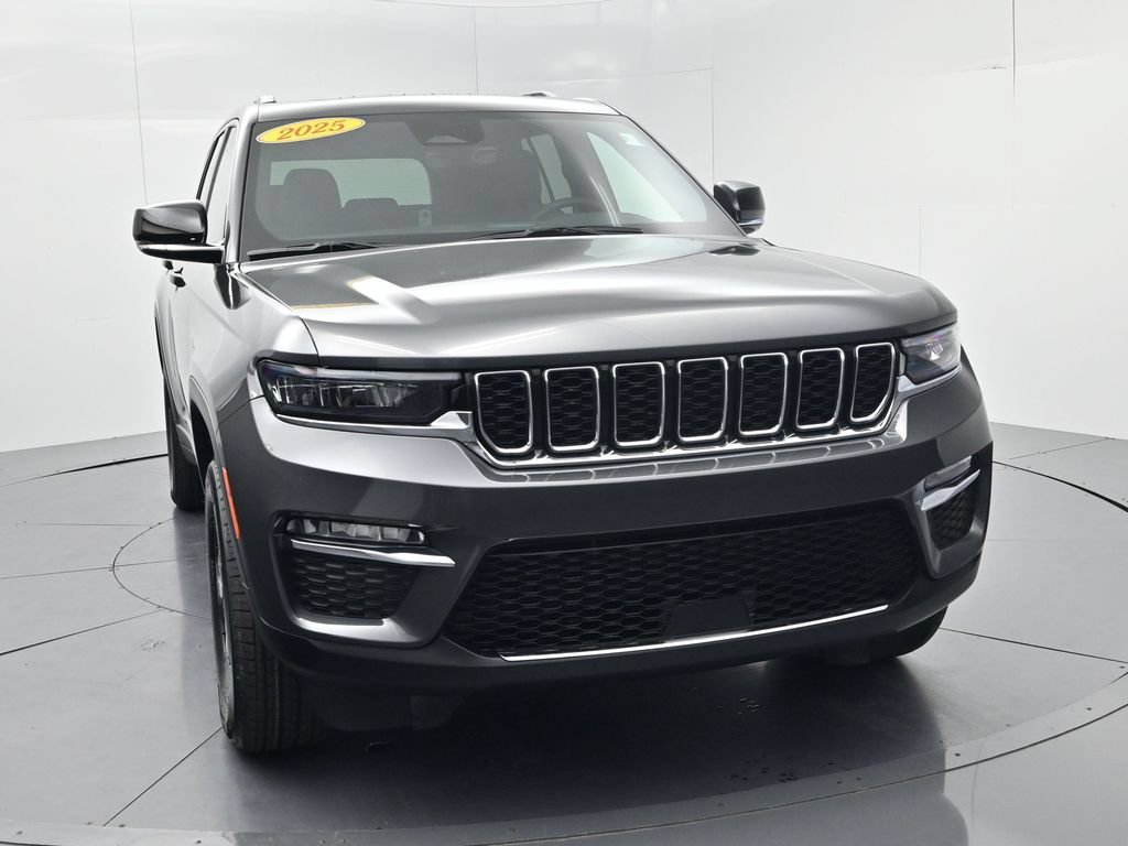 Used 2025 Jeep Grand Cherokee Limited 4xe AWD/4WD image 2
