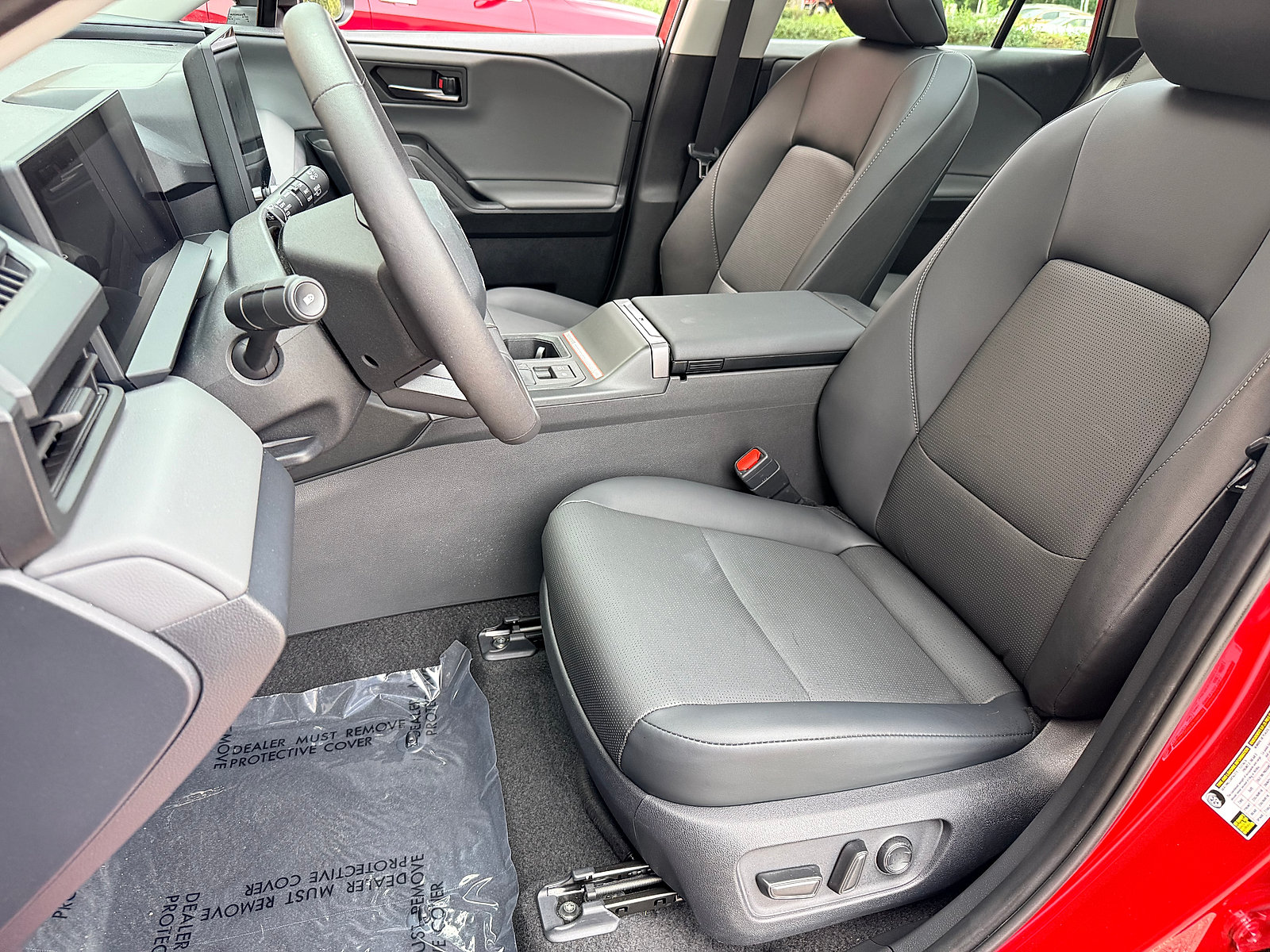 Used 2026 Toyota RAV4 XLE Premium w/ Panoramic Sun Roof Package AWD/4WD image 39