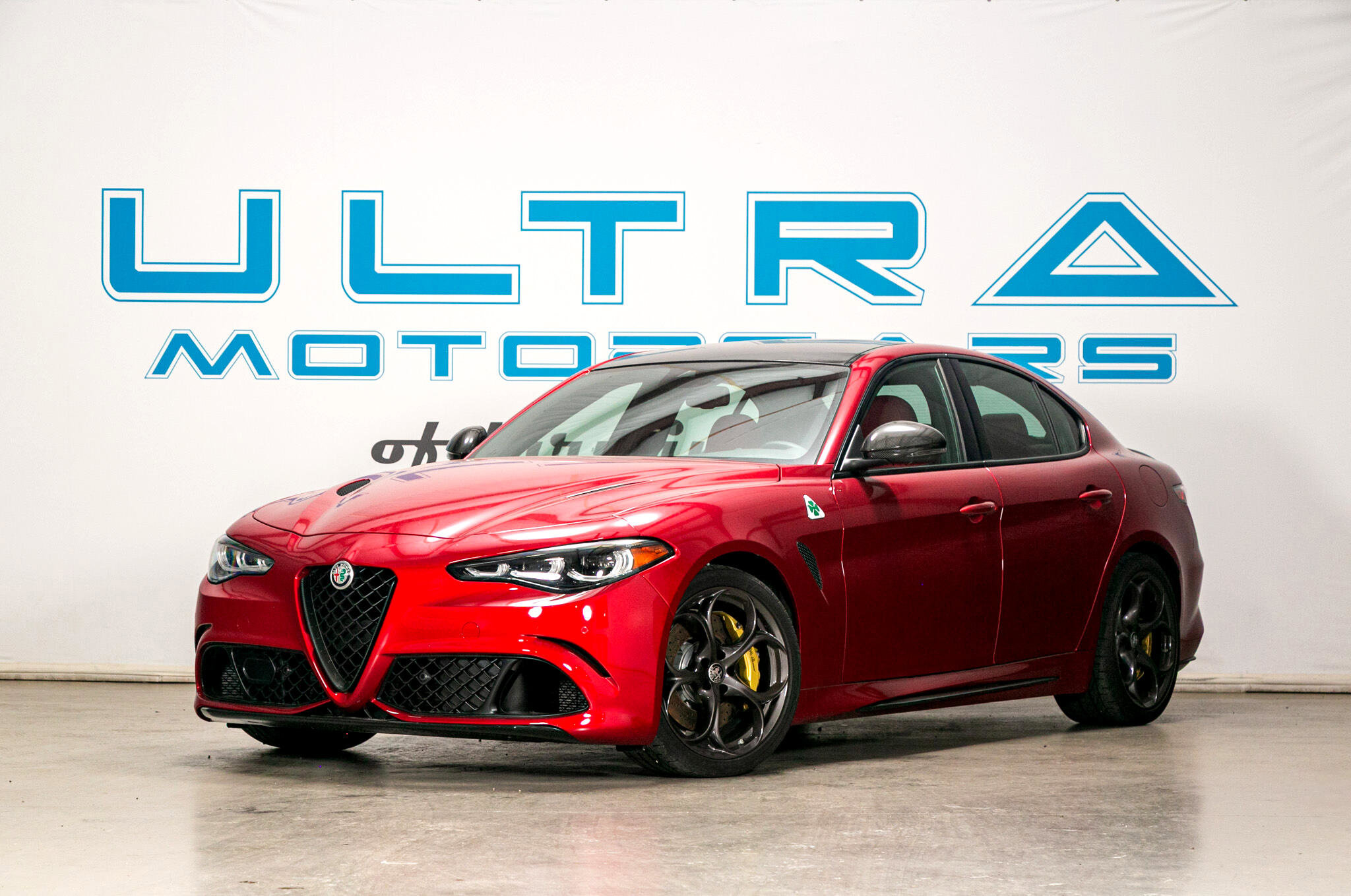Used 2024 Alfa Romeo Giulia Quadrifoglio image 22