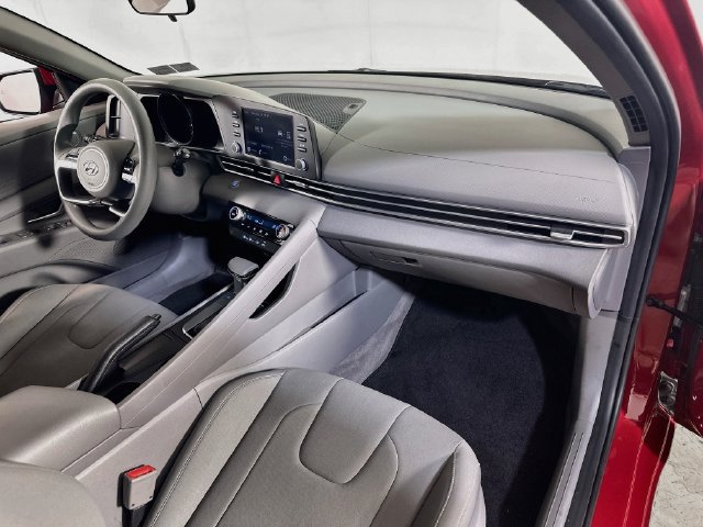 Certified 2021 Hyundai Elantra SEL FWD image 10