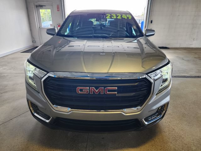 Certified 2023 GMC Terrain SLE FWD image 7