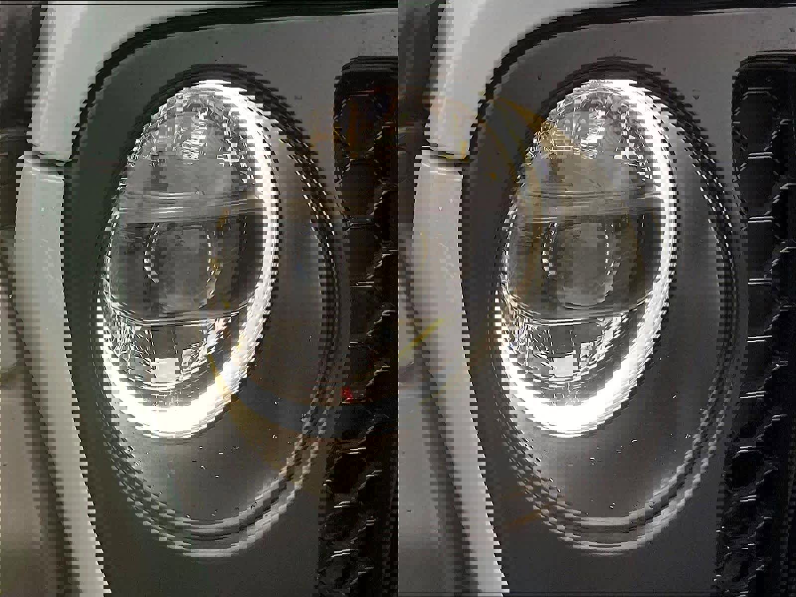 Used 2023 Jeep Wrangler Unlimited Rubicon 4xe image 33