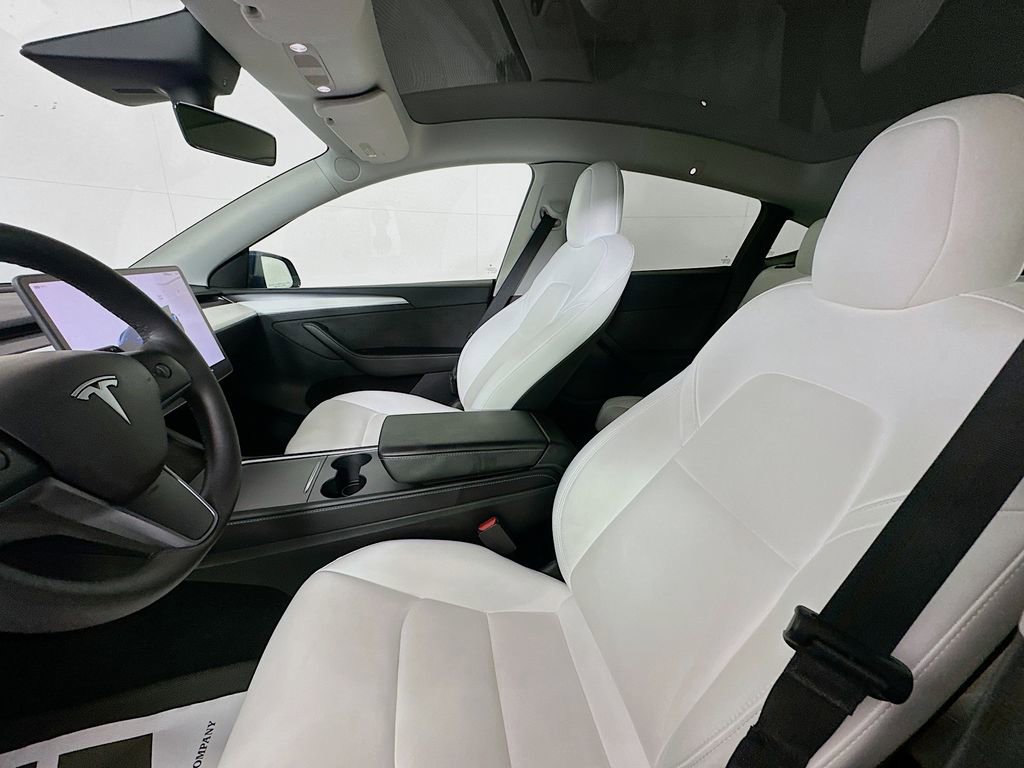 Used 2022 Tesla Model Y Performance image 22